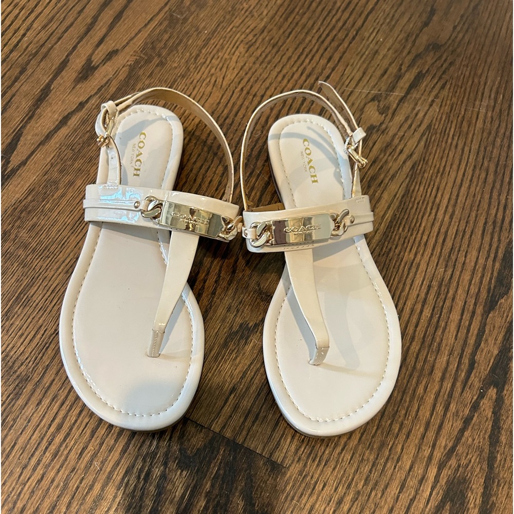 Coach Sandler size 6